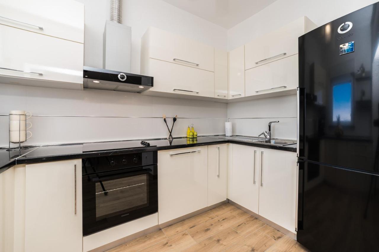 Apartmani Tomeri ستاريغغاد باكلينتسا المظهر الخارجي الصورة
